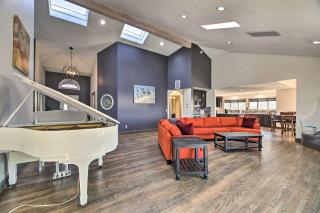 Luxurious Newport Estate with Spa and Lighthouse Views - Newport - 4