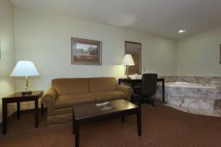 SureStay Plus by Best Western Tarboro-Kingsboro - Tarboro - 2