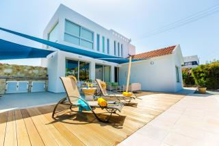 Villa Med. Coast Deluxe - Paphos - 8
