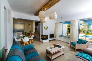 Villa Med. Coast Deluxe - Paphos - 7