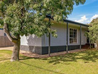 Beachcomber Bliss - Smiths Beach - 0