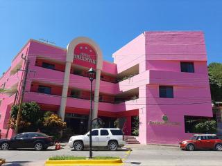 Hotel Tamazunchale - 0