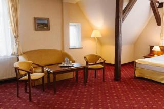 Hotel Jakub Sobieski - Oława - 1