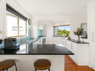 The Deck House - Smiths Beach - 5