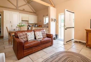 Little Walk Cottage - 5