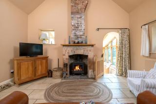 Little Walk Cottage - Grimsby - 3