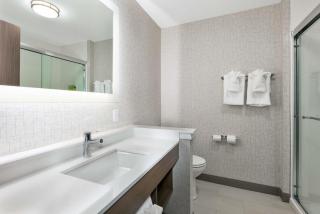 Holiday Inn Express & Suites - Grand Rapids Airport - South by IHG - Grand Rapids - 7