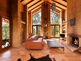 Corymbia Cottage Brokes Secluded Escape for max 4 - 9