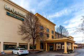 La Quinta by Wyndham Milwaukee Bayshore Area - Glendale - 9