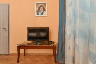 Sofia Retro - Top Center 1BDR Apartment by Flat Mаnager - Sofia - 6