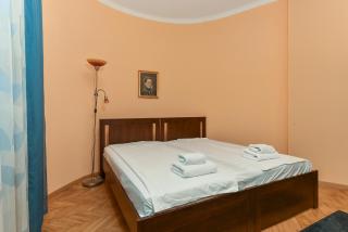 Sofia Retro - Top Center 1BDR Apartment by Flat Mаnager - Sofia - 9