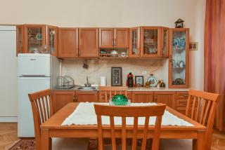 Sofia Retro - Top Center 1BDR Apartment by Flat Mаnager - Sofia - 5
