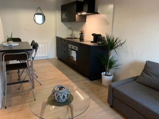 Logement rénové et moderne au Sacré Coeur Cholet - Cholet - 0