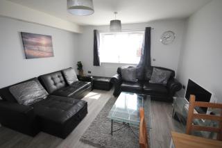 Holden Court Apartment - Apt 1 - West Drayton - 9