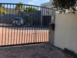 Blouberg Studio Apartment - 1