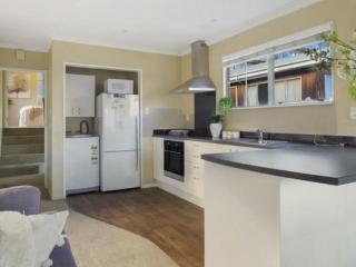 ULTIMATE CONVENIENCE, WALK-TO-TOWN TOWNHOUSE - Queenstown - 6