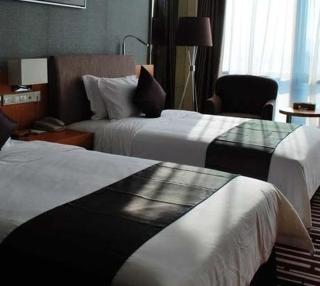 Huaqiang Plaza Hotel Shenzhen, Enjoy Complimentary Mini Bar & Night Snack, Add breakfast - enjoy complimentary afternoon tea - Shenzhen - 9