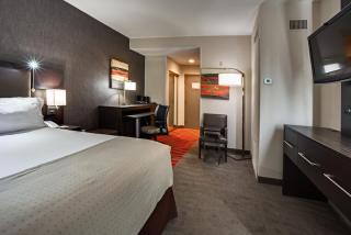 Holiday Inn Express & Suites Naples Downtown - 5th Avenue by IHG - Naples - 7