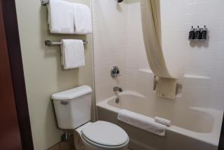 Oxford Suites Portland - Jantzen Beach - Portland - 2