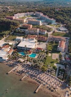 Robolla Beach Aparthotel - Roda - 0