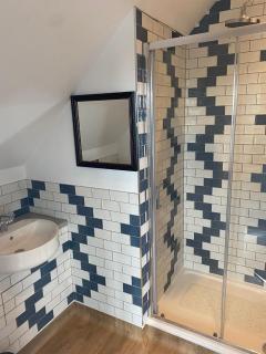 Three Bishops Inn - 9