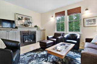 3 Bed 3 Bath Vacation home in Eastsound - Eastsound - 4