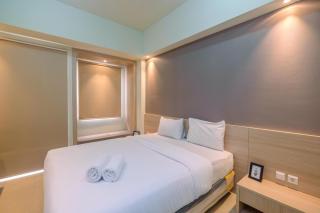 New Furnished with Cozy Stay @ Studio Mustika Golf Residence Apartment By Travelio - 1
