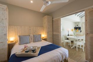 Le Nautique Beachfront Apartments - Anse Royale - 7