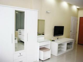 V Verve Service Apartment Hotel - 9