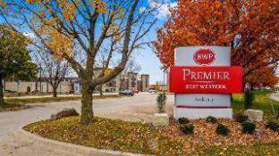 Best Western Premier Ankeny Hotel - 2