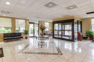 Quality Inn & Suites Hanes Mall - Winston-Salem - 5