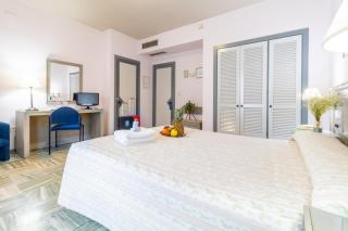 Hotel Abades Manzanil - Loja - 1