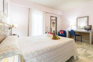 Hotel Abades Manzanil - Loja - 9