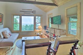 Secluded Pisgah National Forest Retreat with Views! - 1