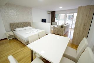 Holiday apartments Petrovac - Petrovac - 2