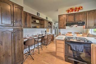 Albany Home with Fenced Yard and Patio - Pets Welcome! - 5
