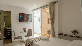 Hollywood Beach Suite - 1