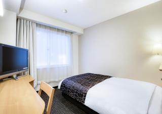 APA Hotel Marugame Ekimae Odori - Marugame - 1