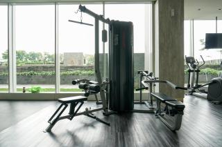 Lavish 1BR at Ciputra International Apartment By Travelio - Giacarta - 3