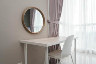 Lavish 1BR at Ciputra International Apartment By Travelio - Giacarta - 9