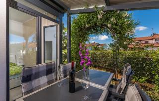 Apartment Vedran with Pool - 6