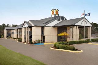 Super 8 by Wyndham Ruston - Ruston - 9