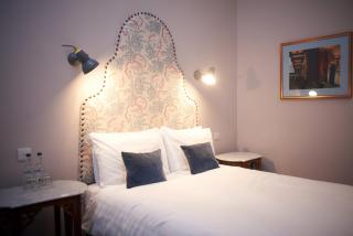 Embankment Hotel - Bedford - 1
