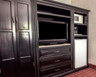 Quality Inn & Suites Gibsonia - Pittsburgh North - 2