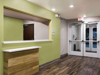 WoodSpring Suites Albuquerque - Albuquerque - 6