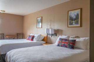 Whitewater Inn - Big Sky - 0