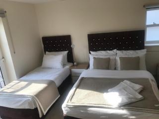 YBC Court, Aldershot - Aldershot - 1