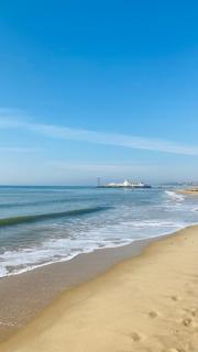 Modern central flat with balcony & Free Parking on-site - 4