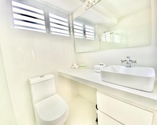 KASA El Sol by the Sea with Pool and Parking - San Juan - 4