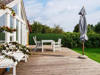 Seaside Sanctuary with Whirlpool-By Traum - Neder Lysabild - 7